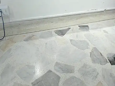 noa-camila online show from November 2025 12:38:01 PM