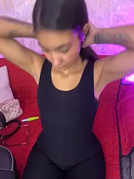 Tiny Mooore1 online show from November 2025 11:21:02 AM