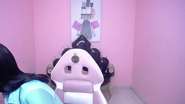 Milu carbajal x online show from November 2025 11:24:01 PM