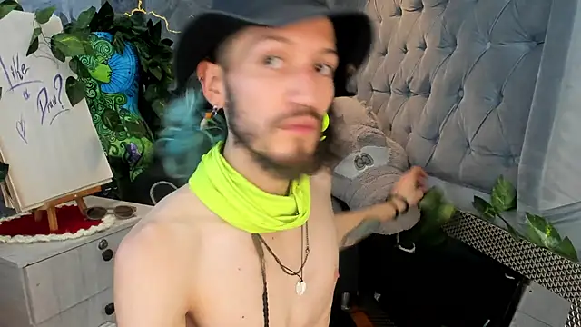 AngelDamianArt online show from November 2025 07:45:02 PM