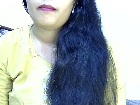 Muskan Jha online show from April 2026 01:33:01 AM