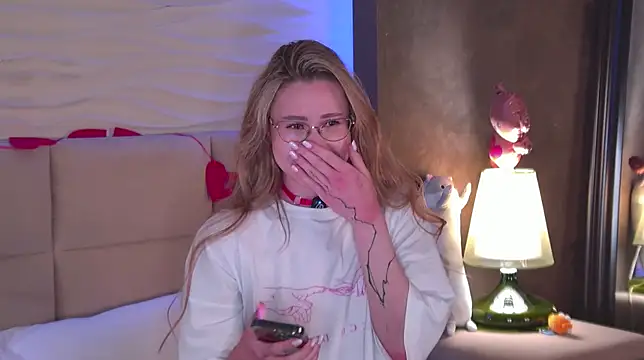 -SaraBlack- online show from February 2026 04:17:01 AM