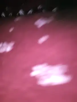 Snapshot of Lousii chatting on February 2026 04:36:01 PM Lousii online show from February 2026 04:36:01 PM