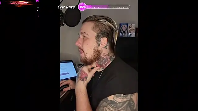 Snapshot of ThatAltGuy chatting on November 2025 12:05:02 PM ThatAltGuy online show from November 2025 12:05:02 PM