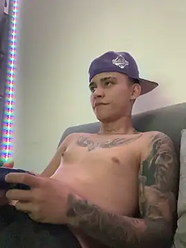 Scott hots69 online show from December 2025 03:22:01 AM