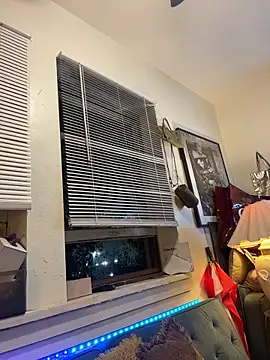 Snapshot of Motherbigbus chatting on December 2025 07:38:02 AM Motherbigbus online show from December 2025 07:38:02 AM