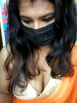 Snapshot of Premalatha_28 chatting on November 2025 06:08:01 PM Premalatha 28 online show from November 2025 06:08:01 PM