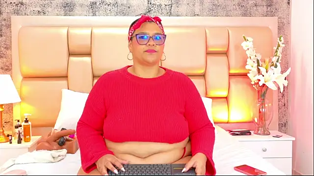 SelennaCooper online show from January 2026 11:48:02 AM