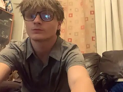 goodguybigD69 online show from April 2026 01:55:02 AM