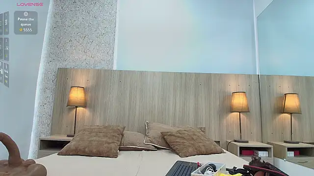 mature eva1 online show from June 2026 11:12:02 AM