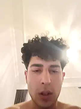 Snapshot of seloioo_36 chatting on November 2025 09:14:02 PM seloioo 36 online show from November 2025 09:14:02 PM