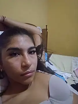 skinnyrox online show from June 2026 02:33:02 AM