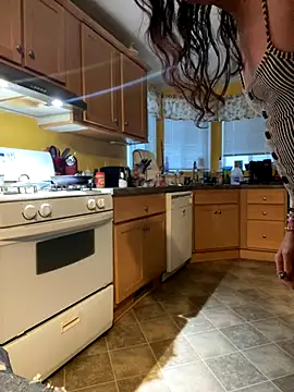 Snapshot of tsashelayamylynzy chatting on November 2025 12:05:01 AM tsashelayamylynzy online show from November 2025 12:05:01 AM