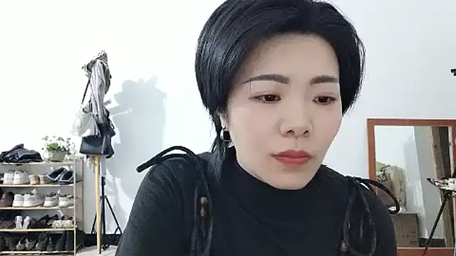 adele8731 online show from December 2025 02:34:02 PM