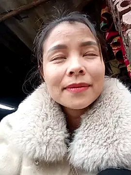 Snapshot of mon1-day chatting on November 2025 01:38:01 AM mon1-day online show from November 2025 01:38:01 AM