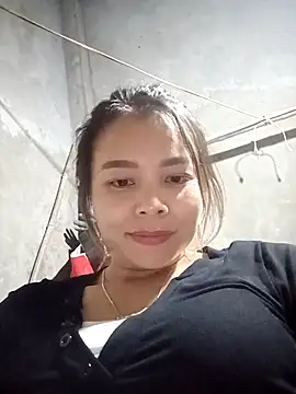 Snapshot of mon1-day chatting on November 2025 02:31:02 PM mon1-day online show from November 2025 02:31:02 PM