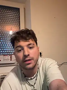 lukassmiile online show from November 2025 12:31:02 PM