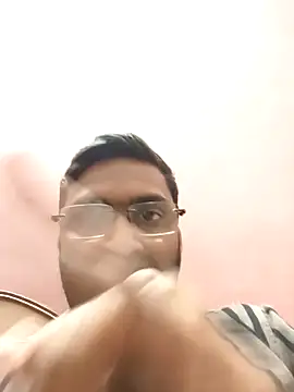 Snapshot of smartboy9smit chatting on November 2025 02:20:01 PM smartboy9smit online show from November 2025 02:20:01 PM