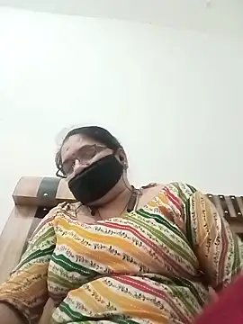 Snapshot of Menka_cut34 chatting on June 2026 12:58:01 AM Menka cut34 online show from June 2026 12:58:01 AM