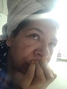 Scarlet curly online show from November 2025 09:10:01 AM