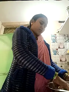 Snapshot of Sexi_soniy432 chatting on November 2025 06:14:02 AM Sexi soniy432 online show from November 2025 06:14:02 AM