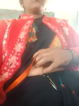 Snapshot of Sexi_soniy432 chatting on February 2026 05:17:02 AM Sexi soniy432 online show from February 2026 05:17:02 AM