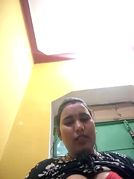 Snapshot of Sexi_soniy432 chatting on March 2026 05:41:02 PM Sexi soniy432 online show from March 2026 05:41:02 PM