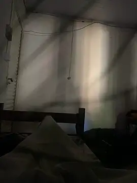 Loirodapicarosa online show from February 2026 10:01:01 AM