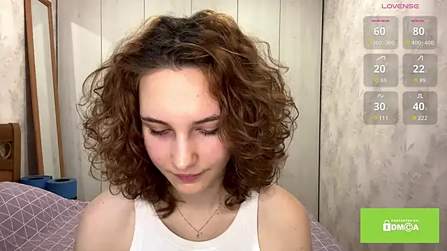 Snapshot of CatherineSaretto chatting on December 2025 05:08:02 PM CatherineSaretto online show from December 2025 05:08:02 PM