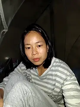 Cat-meow online show from November 2025 01:00:02 PM