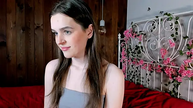 Snapshot of CathrineBinnie chatting on November 2025 07:45:02 PM CathrineBinnie online show from November 2025 07:45:02 PM