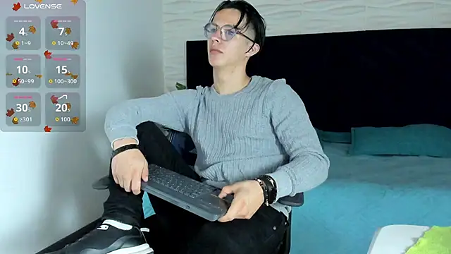 Brandon starkk online show from February 2026 11:42:02 AM