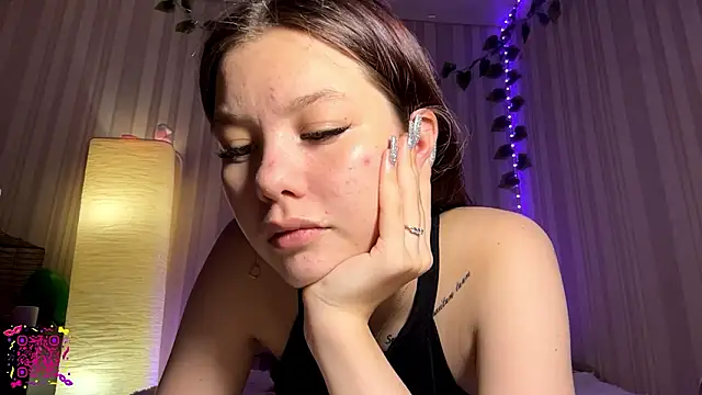 CutieSlim online show from March 2026 12:00:01 PM