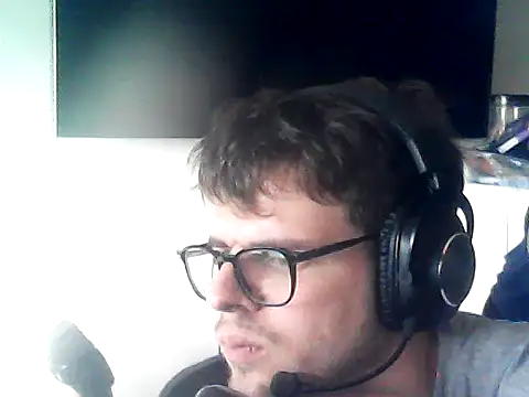 Snapshot of DesertedMonoxide chatting on May 2026 04:12:02 PM DesertedMonoxide online show from May 2026 04:12:02 PM