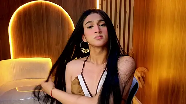 zoe tp online show from January 2026 08:25:01 PM