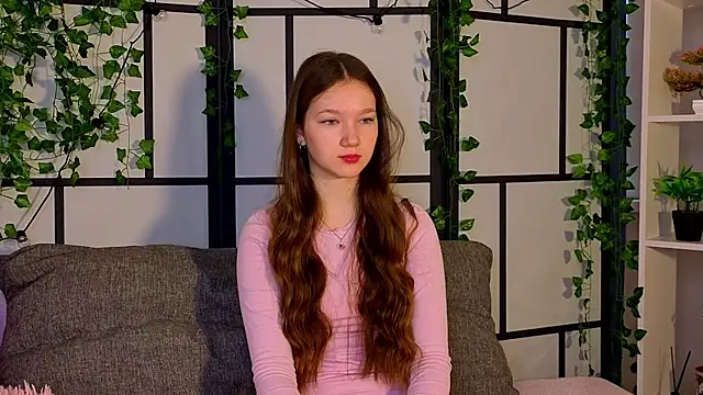 Snapshot of MelvinaEbner chatting on February 2026 07:27:01 AM MelvinaEbner online show from February 2026 07:27:01 AM