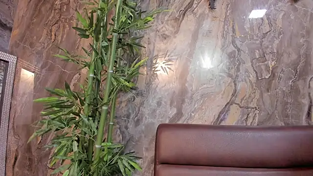 Aria Moretti  online show from November 2025 12:15:02 PM