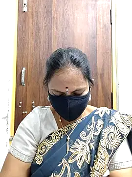 Queen-Neha online show from April 2026 01:10:02 PM