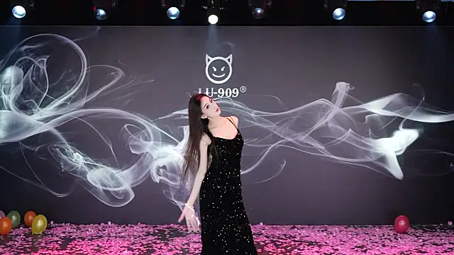 LU-909 online show from December 2025 08:12:01 AM