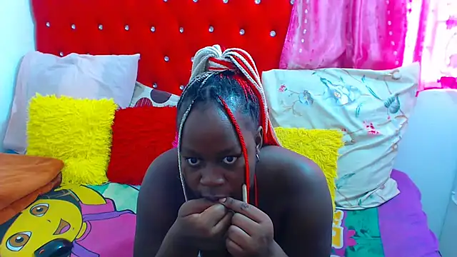 Snapshot of melanin_lizzy chatting on April 2026 07:47:02 AM melanin lizzy online show from April 2026 07:47:02 AM