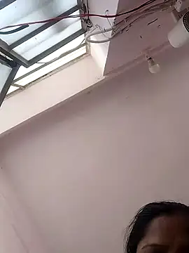 Snapshot of CUTE-LOVE-SWEETS chatting on May 2026 03:44:01 AM CUTE-LOVE-SWEETS online show from May 2026 03:44:01 AM