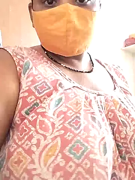 Snapshot of CUTE-LOVE-SWEETS chatting on June 2026 03:50:02 AM CUTE-LOVE-SWEETS online show from June 2026 03:50:02 AM