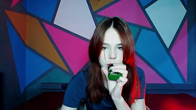 onessandra online show from November 2025 06:02:02 AM