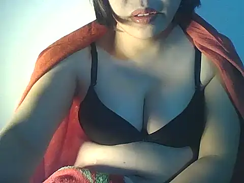 Snapshot of Sona5888 chatting on November 2025 10:32:01 PM Sona5888 online show from November 2025 10:32:01 PM