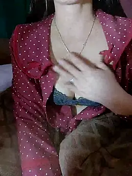 Lianlian68 online show from November 2025 02:17:01 PM