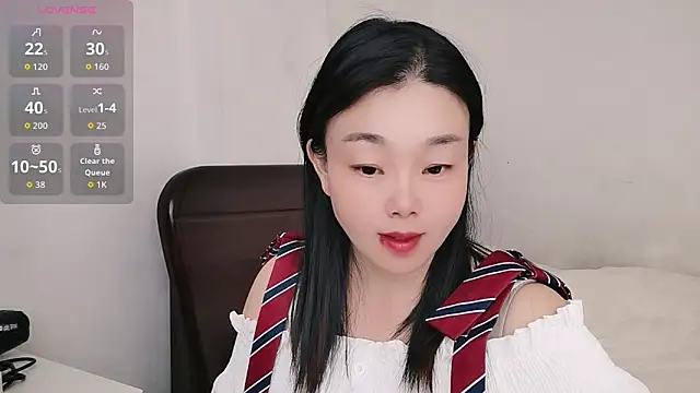 Snapshot of Aggie31 chatting on November 2025 02:23:02 AM Aggie31 online show from November 2025 02:23:02 AM