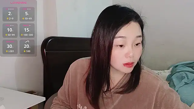 Snapshot of Aggie31 chatting on November 2025 02:28:02 PM Aggie31 online show from November 2025 02:28:02 PM