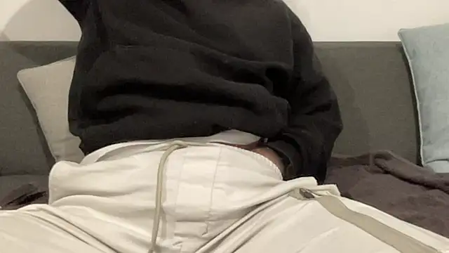 Snapshot of Noxial_Red chatting on November 2025 07:29:01 PM Noxial Red online show from November 2025 07:29:01 PM