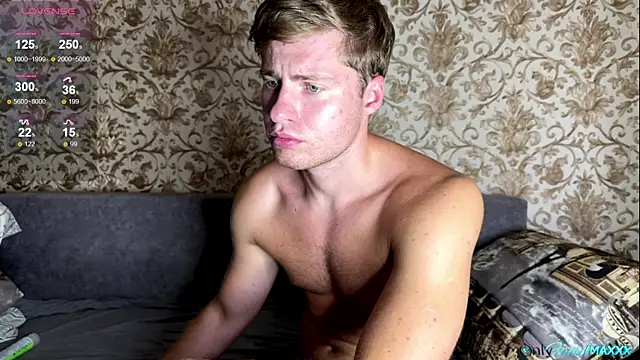 Maxhornyblondieman online show from July 2026 10:29:01 AM