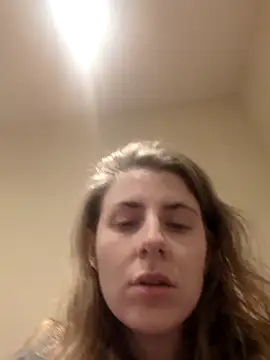 hotwetvix online show from November 2025 09:47:01 PM